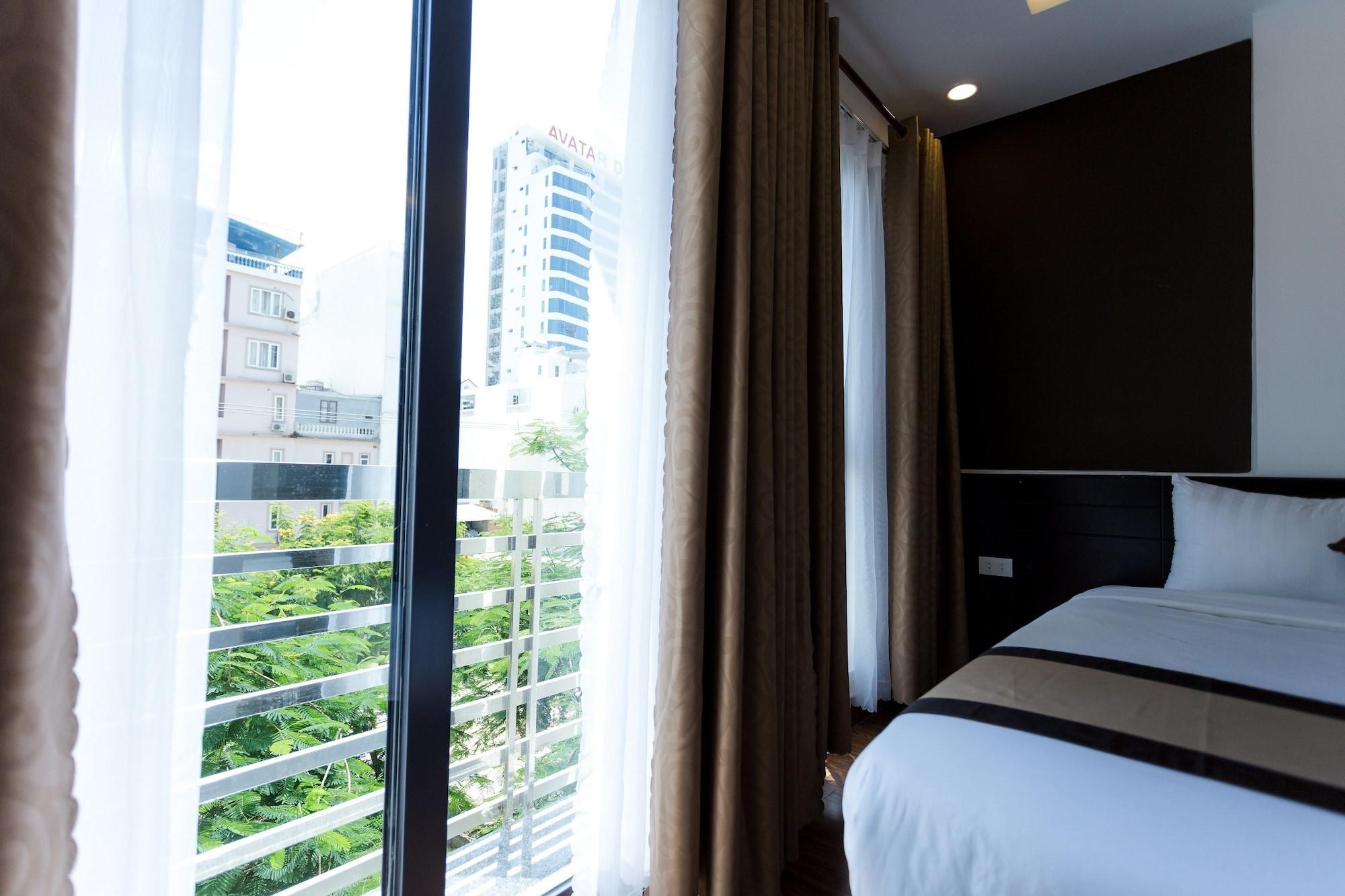 Manchester Hotel Danang Exterior photo
